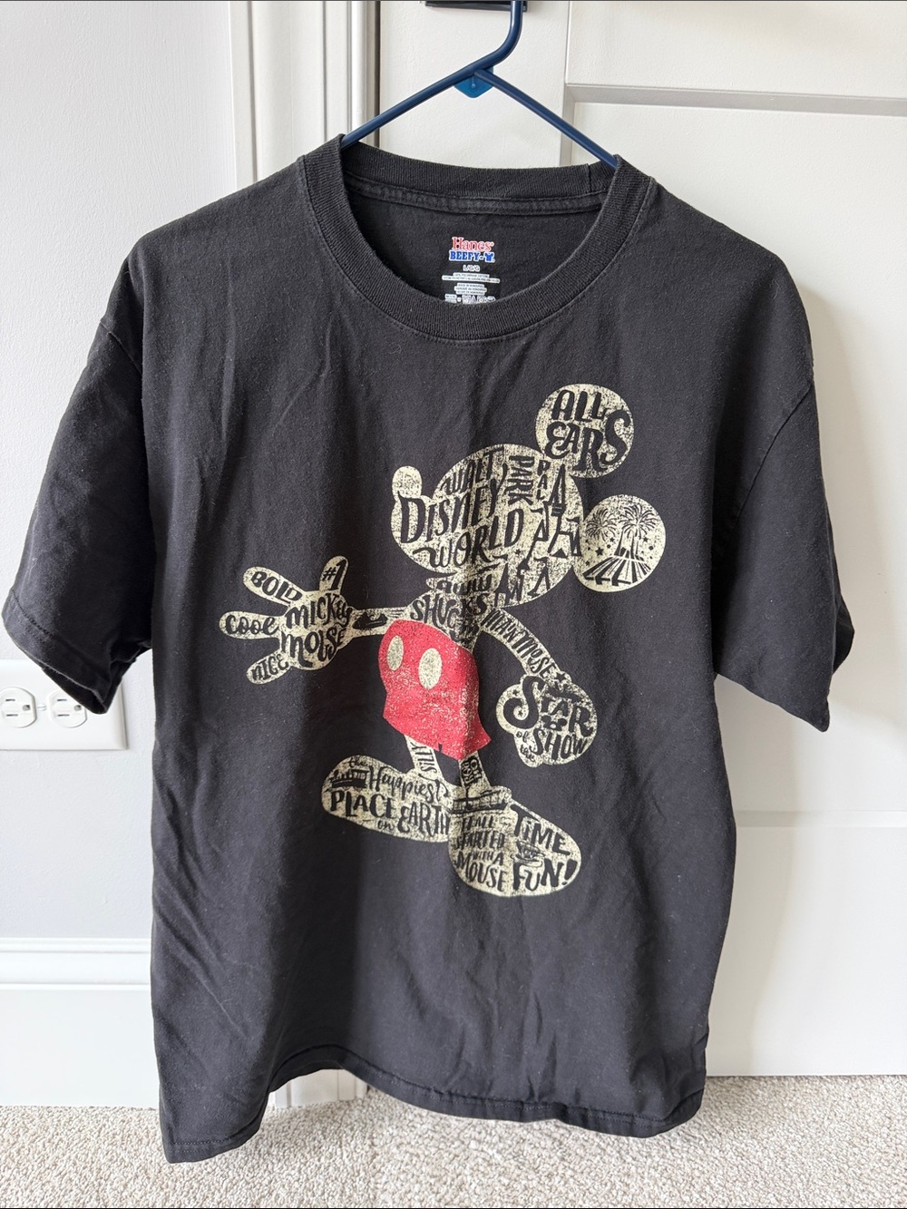 Hanes Men’s Beefy Vintage Mickey Tee - Picture 1 of 4